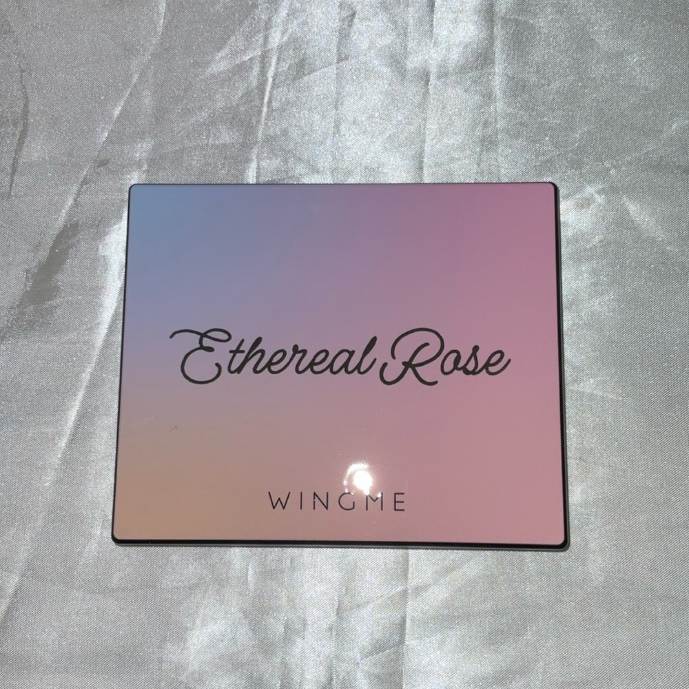 NIB WINGME Ethereal Rose Face & Eye Makeup Palette - Picture 7 of 7